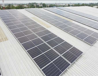 Tamanho do mercado de sistemas de montagem solar fotovoltaica montados no solo da América do Norte – Por tecnologia (fixo, rastreamento), por aplicação (residencial, comercial e industrial, utilidade), perspectiva e previsão do país, 2024 – 2032