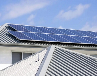 Tamanho do mercado de sistemas de montagem de energia solar fotovoltaica - por tecnologia (fixa, de rastreamento), por produto (montagem no solo, no telhado), por uso final (residencial, comercial e industrial, serviços públicos) e previsão, 2025-2034