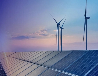 Dez anos após o Acordo de Paris: quantas vezes a energia solar cresceu?